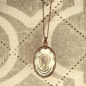 Warner reverse carved glass cameo necklace